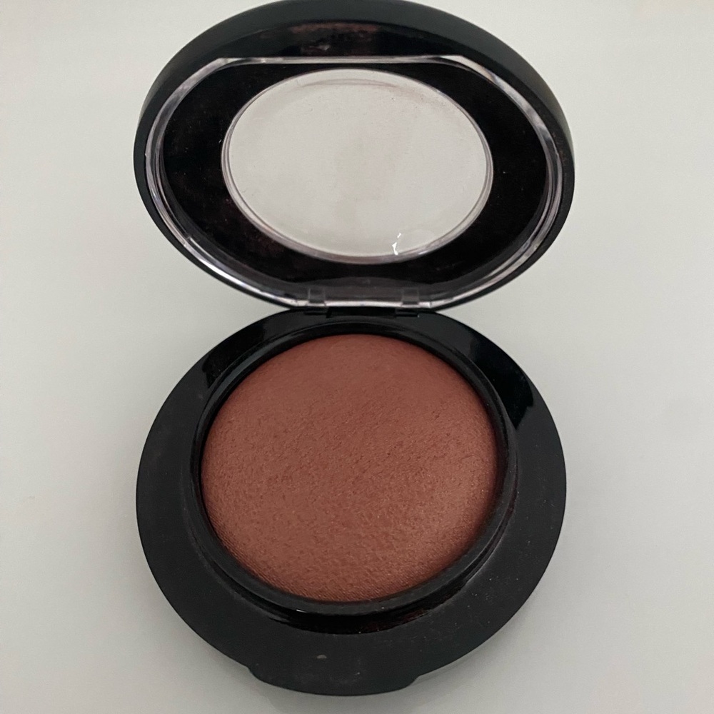 Mac Love Joy Baked Blush